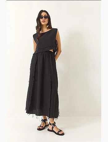 Conjunto de duas peças de blusa e saia texturizadas em musselina lucci