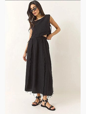 Conjunto de duas peças de blusa e saia texturizadas em musselina