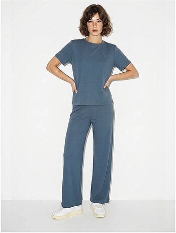 Conjunto de duas peças de t-shirt e calças de perna larga lucci