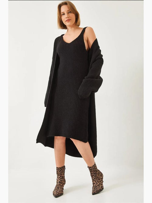 Conjunto de duas peças de vestido e cardigan lucci - Kiabi Conjunto de duas peças de vestido e cardigan lucci - Kiabi