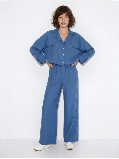 Conjunto de duas peças em crepe com blusa e calças de perna larga lucci - Kiabi Conjunto de duas peças em crepe com blusa e calças de perna larga lucci - Kiabi