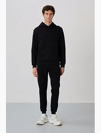 Conjunto de homem de sweatshirt com capuz e calças tommy