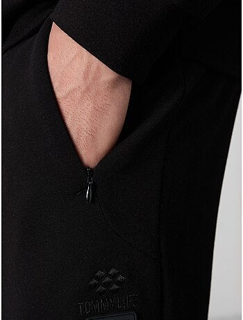 Conjunto de homem de sweatshirt com capuz e calças tommy