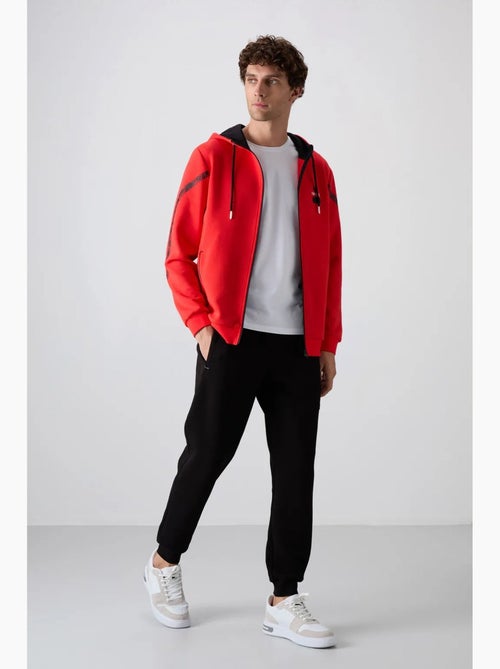 Conjunto de homem de sweatshirt com capuz e calças tommy - Kiabi Conjunto de homem de sweatshirt com capuz e calças tommy - Kiabi