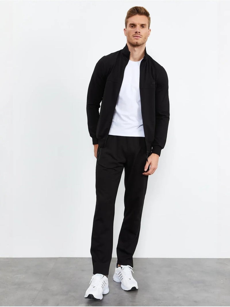 Conjunto de homem de sweatshirt com fecho frontal e calças tommy Preto - Kiabi