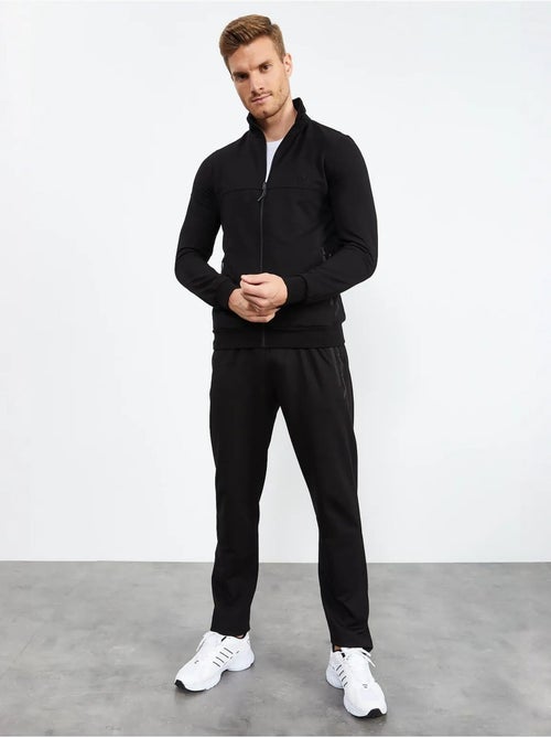 Conjunto de homem de sweatshirt com fecho frontal e calças tommy - Kiabi Conjunto de homem de sweatshirt com fecho frontal e calças tommy - Kiabi