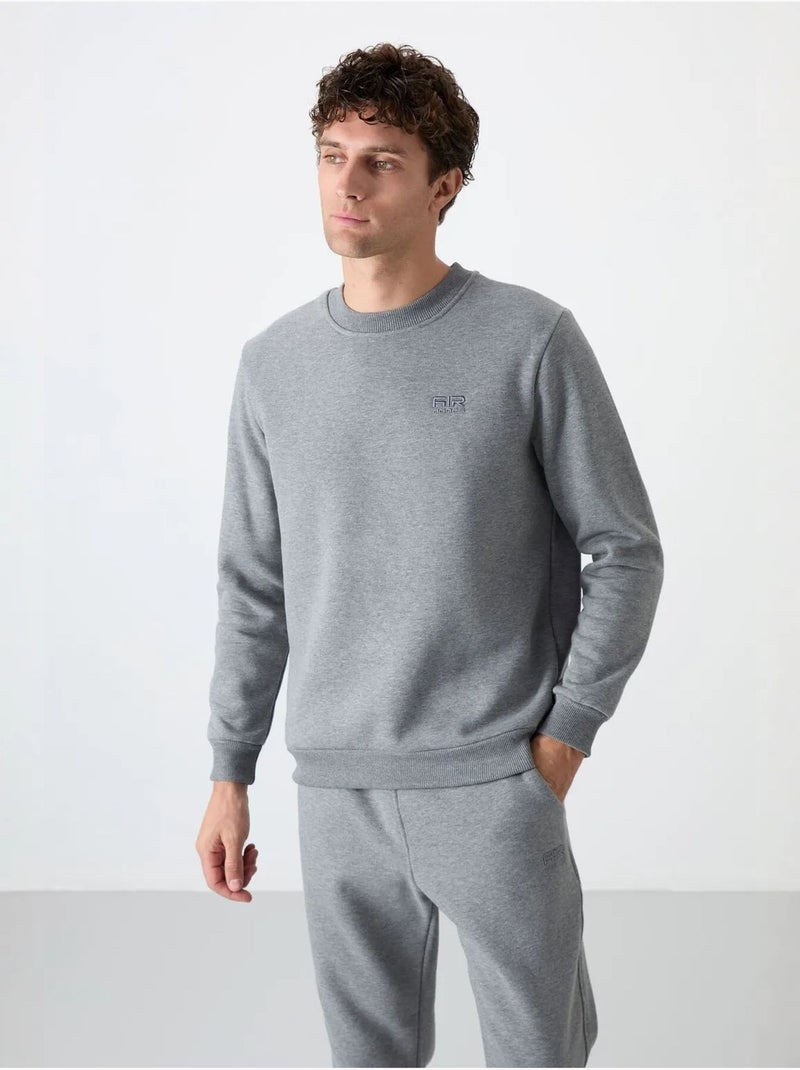 Conjunto de homem de sweatshirt e calças em felpa de algodão e poliéster tommy Cinza - Kiabi