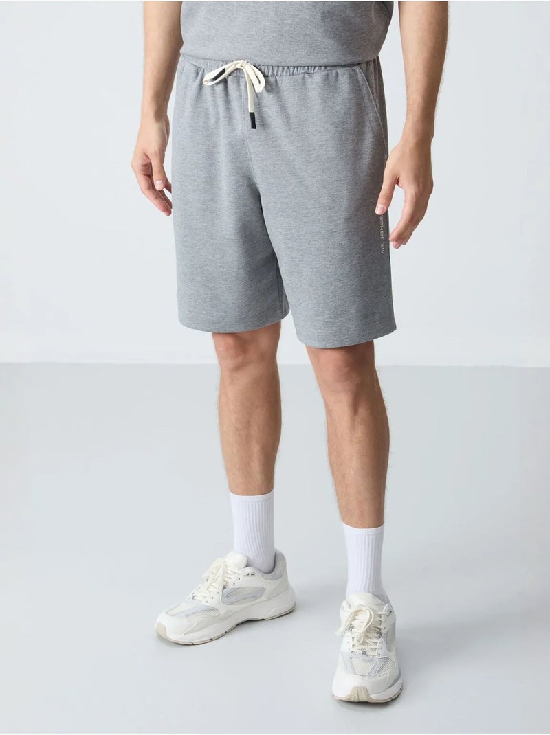 Conjunto de homem de t-shirt oversized e calções em mistura de algodão tommy Cinza - Kiabi