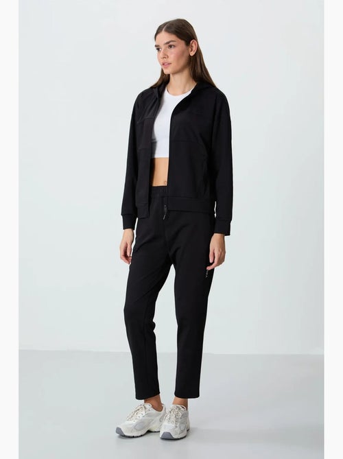 Conjunto de mulher com sweatshirt com capuz e fecho de correr e calças tommy - Kiabi
