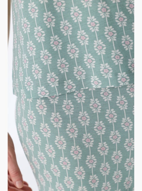 Conjunto de pijama alia capri trousers floral de manga curta penti - Kiabi Conjunto de pijama alia capri trousers floral de manga curta penti - Kiabi