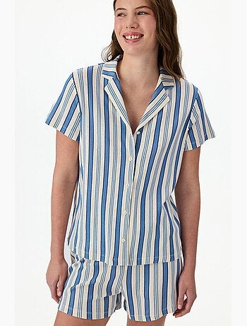 Conjunto de pijama às riscas em pointelle com camisa de manga curta e calções penti