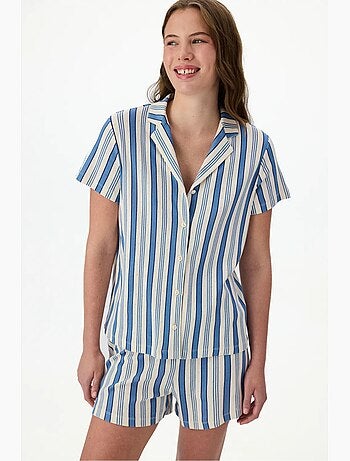 Conjunto de pijama às riscas em pointelle com camisa de manga curta e calções penti