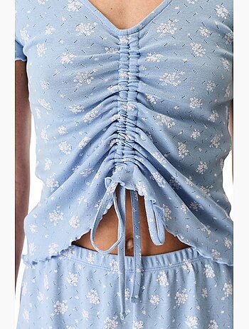 Conjunto de pijama coralie pointel crunchy com padrão floral, manga curta e shorts penti