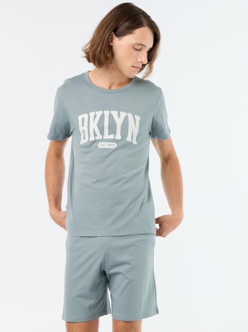 Conjunto de pijama curto t-shirt + calções - 2 peças - Kiabi Conjunto de pijama curto t-shirt + calções - 2 peças - Kiabi