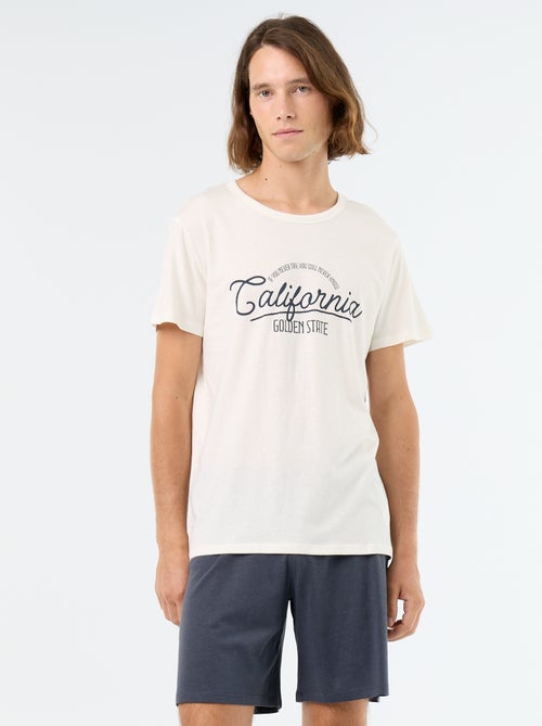 Conjunto de pijama curto t-shirt + calções - 2 peças - Kiabi Conjunto de pijama curto t-shirt + calções - 2 peças - Kiabi