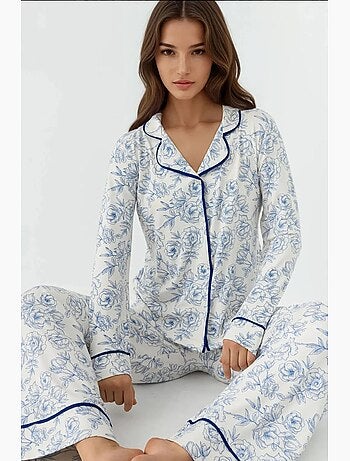 Conjunto de pijama loungewear de manga comprida com estampado floral hiccup