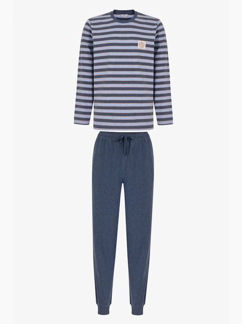 Conjunto de pijama masculino weekend às riscas, manga longa, jogger penti - Kiabi Conjunto de pijama masculino weekend às riscas, manga longa, jogger penti - Kiabi