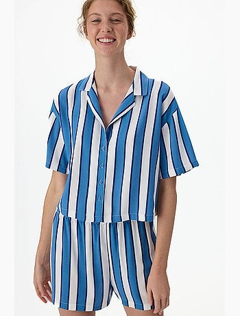 Conjunto de pijama vacation às riscas com camisa de manga curta e calções penti