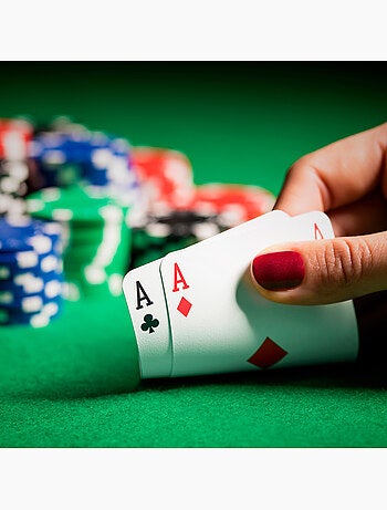 Conjunto de pôquer texas hold'em com 110 peças e estojo cb games