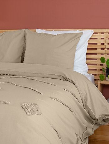 Conjunto de roupa de cama de algodão lavado com tufos geométricos
