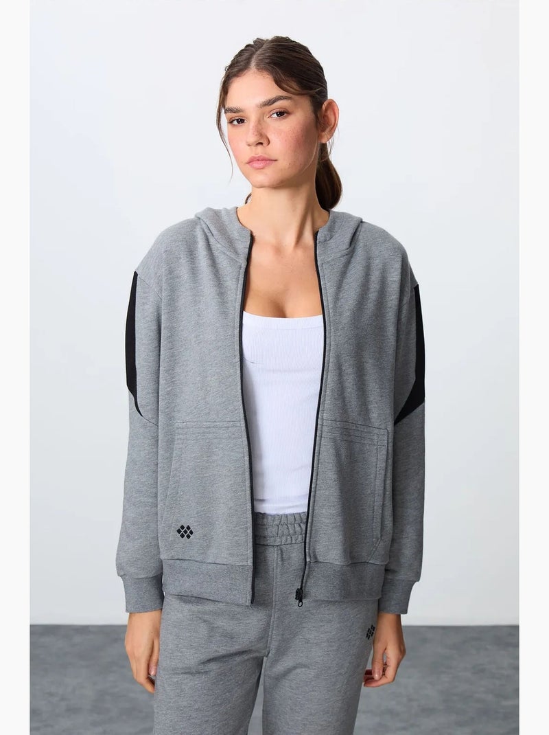 Conjunto de sweatshirt com capuz oversized com fecho de correr e calças tommy Cinza - Kiabi