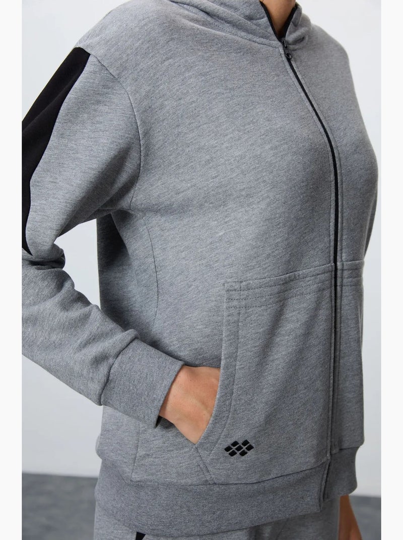 Conjunto de sweatshirt com capuz oversized com fecho de correr e calças tommy Cinza - Kiabi