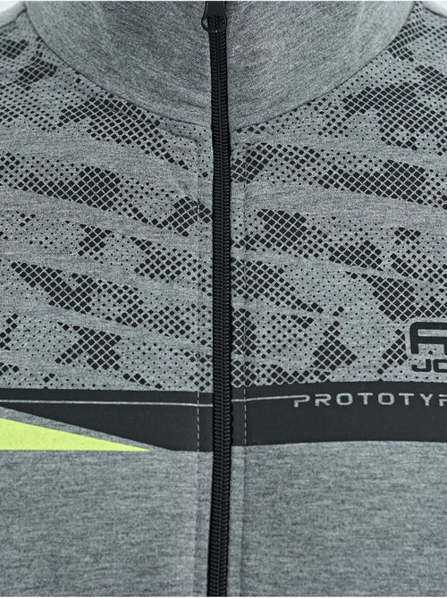 Conjunto de sweatshirt e calças com estampado e gola com fecho de correr tommy - Kiabi Conjunto de sweatshirt e calças com estampado e gola com fecho de correr tommy - Kiabi