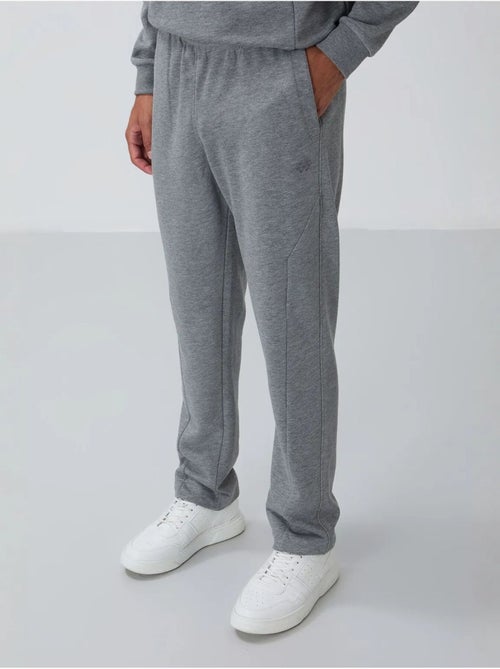 Conjunto de sweatshirt e calças em felpa de algodão e poliéster para homem tommy - Kiabi Conjunto de sweatshirt e calças em felpa de algodão e poliéster para homem tommy - Kiabi