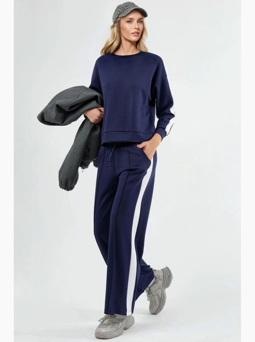 Conjunto de sweatshirt e calças regular fit modal touch hiccup - Kiabi Conjunto de sweatshirt e calças regular fit modal touch hiccup - Kiabi