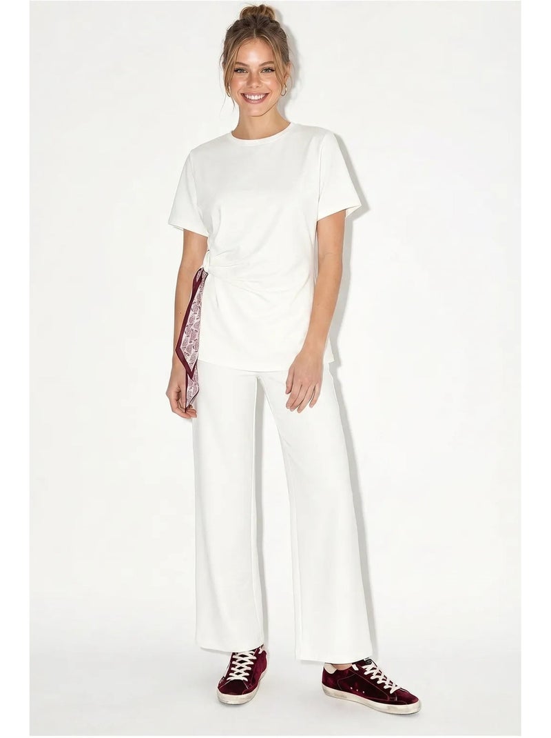 Conjunto de t-shirt de decote redondo e calças de perna larga lucci Branco - Kiabi