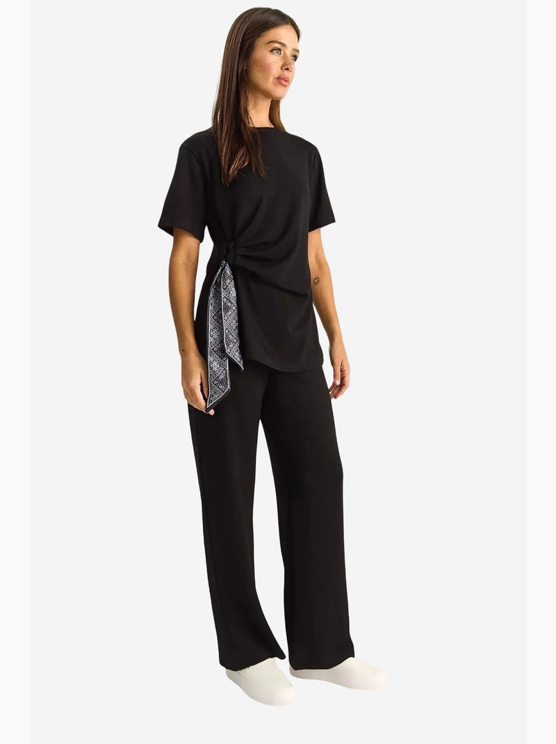 Conjunto de t-shirt de decote redondo e calças de perna larga lucci Preto - Kiabi