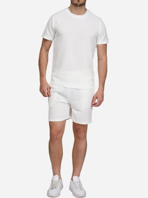 Conjunto de t-shirt e calções lisos e estampados - frilivin - Kiabi Conjunto de t-shirt e calções lisos e estampados - frilivin - Kiabi