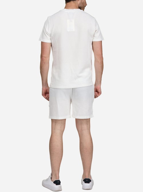 Conjunto de t-shirt e calções lisos e estampados - frilivin - Kiabi Conjunto de t-shirt e calções lisos e estampados - frilivin - Kiabi