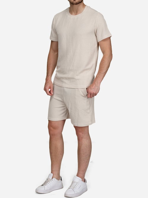 Conjunto de t-shirt e calções lisos e estampados - frilivin - Kiabi Conjunto de t-shirt e calções lisos e estampados - frilivin - Kiabi