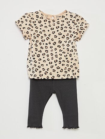 Conjunto de t-shirt + leggings nervuradas - 2 peças