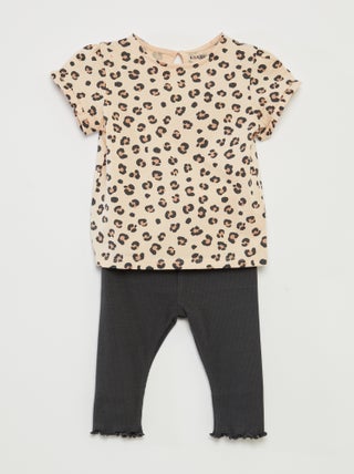 Conjunto de t-shirt + leggings nervuradas - 2 peças