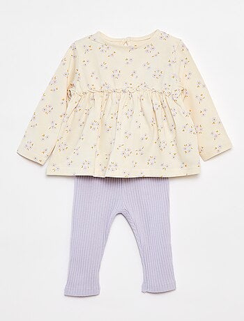 Conjunto de t-shirt + leggings nervuradas - 2 peças