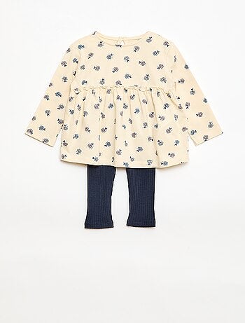 Conjunto de t-shirt + leggings nervuradas - 2 peças