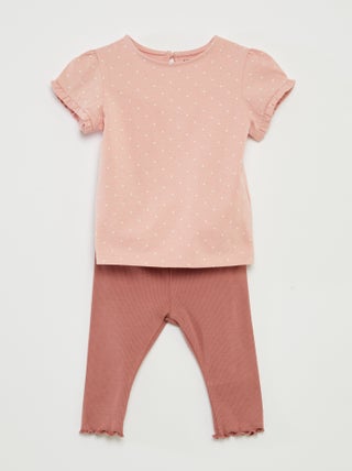 Conjunto de t-shirt + leggings nervuradas - 2 peças