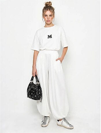 Conjunto de t-shirt oversized de gola redonda e calça de perna larga lucci