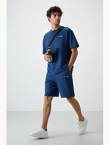 Conjunto de t-shirt oversized de manga curta e calções tommy