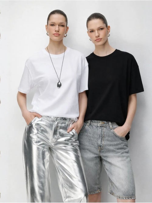 Conjunto de t-shirts de duas peças oversized caneladas com gola redonda mixray - Kiabi Conjunto de t-shirts de duas peças oversized caneladas com gola redonda mixray - Kiabi