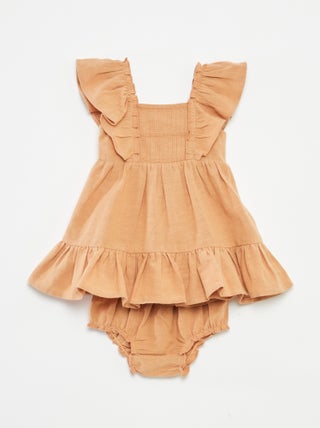 Conjunto de vestido + cuecas com folhos 2 peças