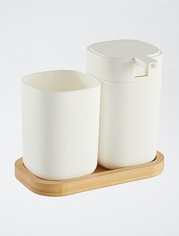 Conjunto dispensador de sabão e copo para escovas dos dentes