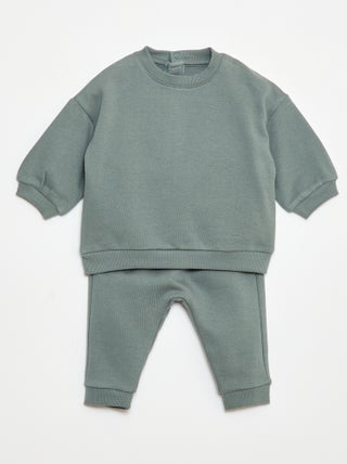 Conjunto em moletão: sweatshirt e calças - 2 peças