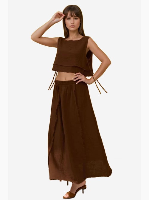 Conjunto em musselina com saia de cintura elástica e blusa com detalhe de atar na lateral hiccup - Kiabi Conjunto em musselina com saia de cintura elástica e blusa com detalhe de atar na lateral hiccup - Kiabi
