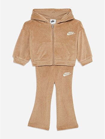 Conjunto em veludo - Nike