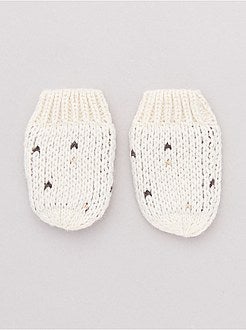 Conjunto gorro + cachecol + luvas - Kiabi