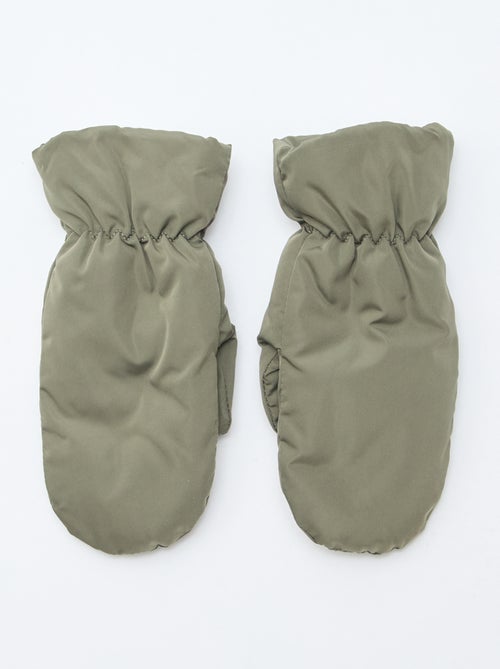 Conjunto gorro com abas + luvas - Kiabi