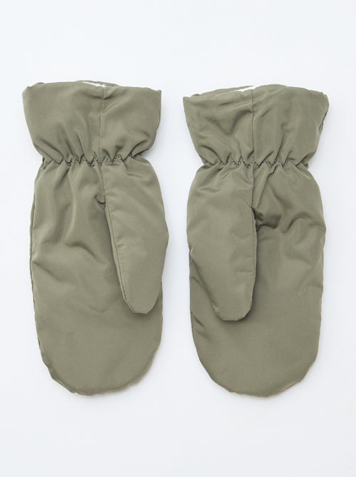 Conjunto gorro com abas + luvas - Kiabi